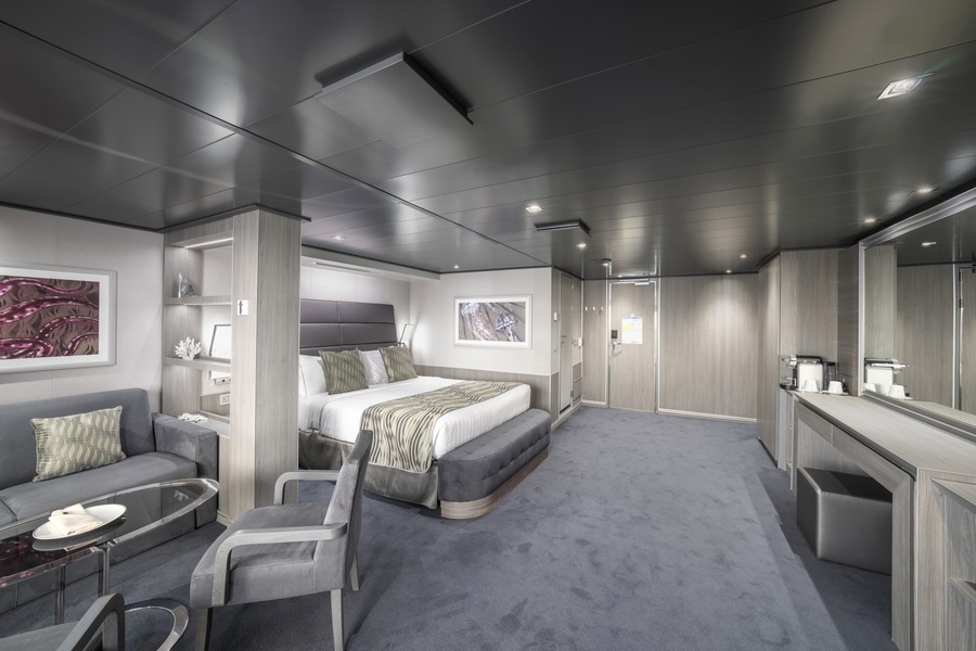 MSC Cruises MSC Seashore MSC Yacht Club Deluxe Grand Suite 0.jpg